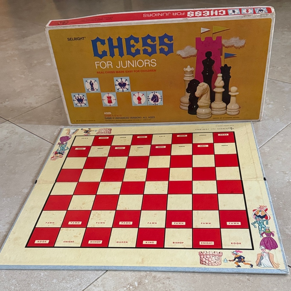 Selright 1965 chess for Junior’s made easy for children complete game set